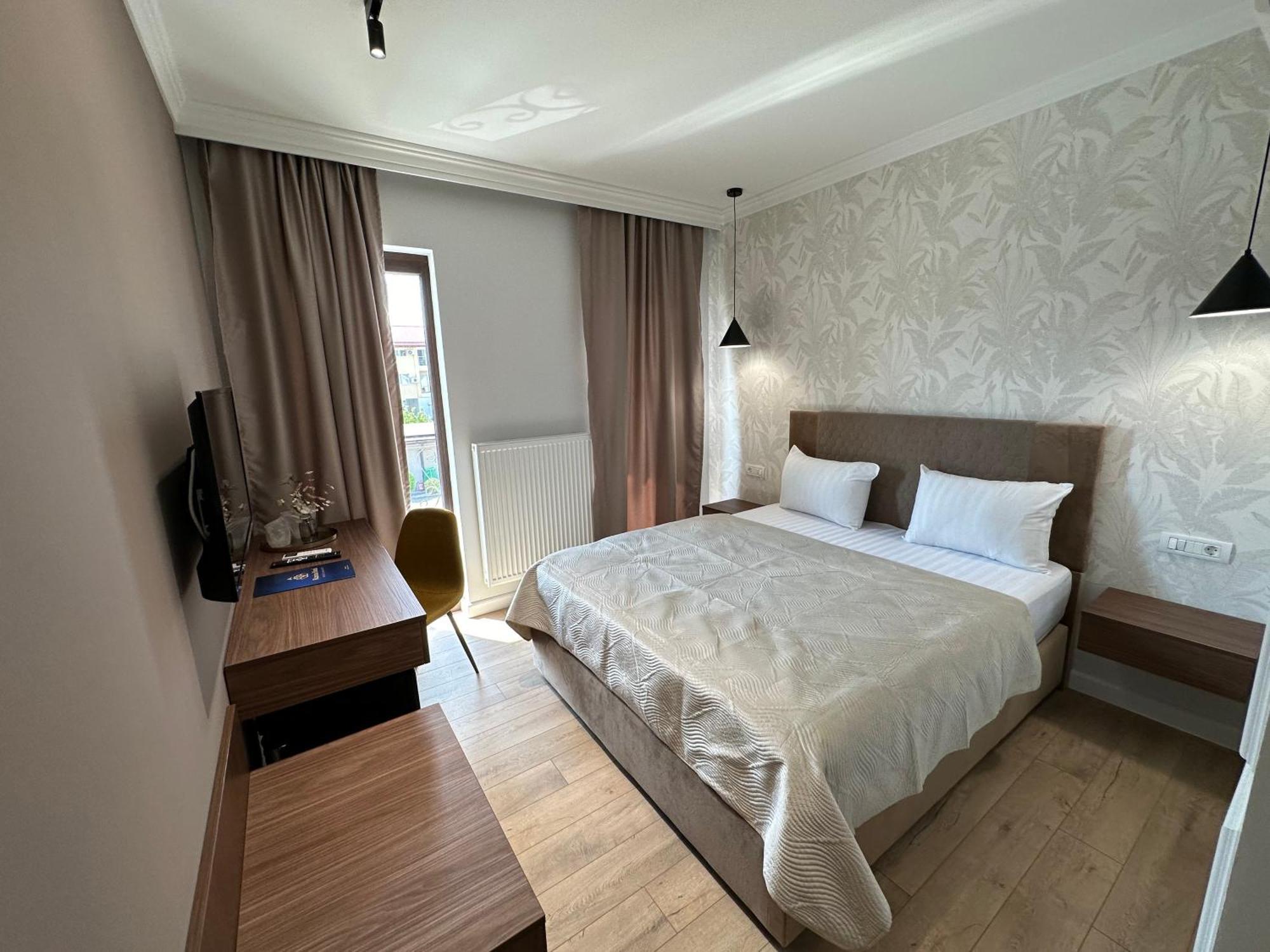Hotel Ramina Timişoara Exterior foto
