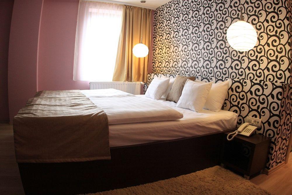 Hotel Ramina Timişoara Zimmer foto